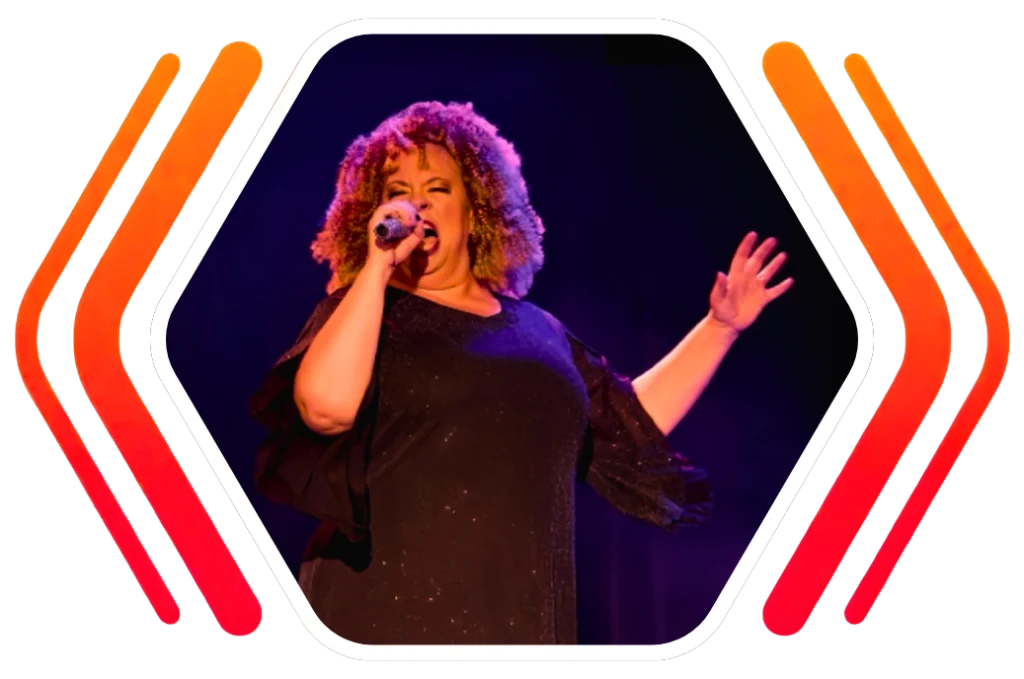 Julia Hardt, Sängerin bei Music2Dance