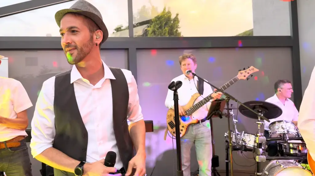 Music2Dance live bei einem Auftritt