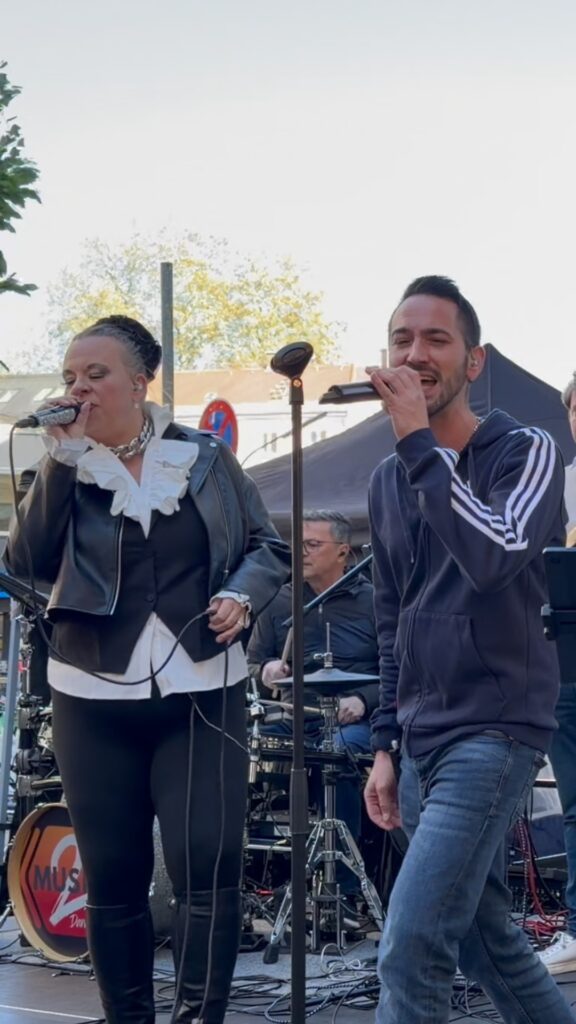 Music2Dance beim Straßenfest bei Tag